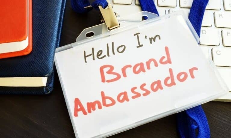 Tingkatkan Penjualan Bisnis dengan Bantuan Brand Ambassador