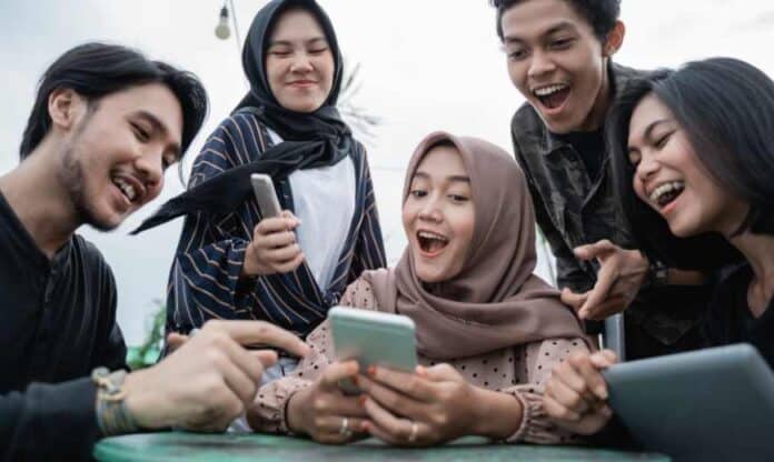 bisnis handphone